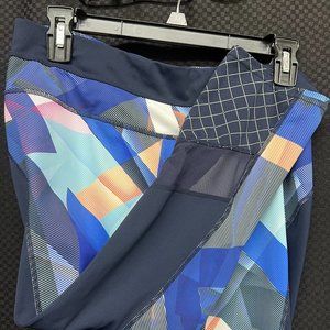 Athleta size Med capri leggings